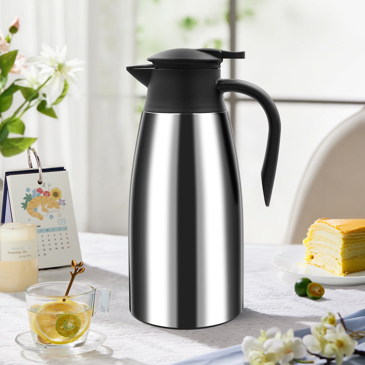 68oz Thermal Coffee Carafe, Stainless Steel Vacuum Insulated Coffee Thermos for Hot and Cold Beverage (Silver）